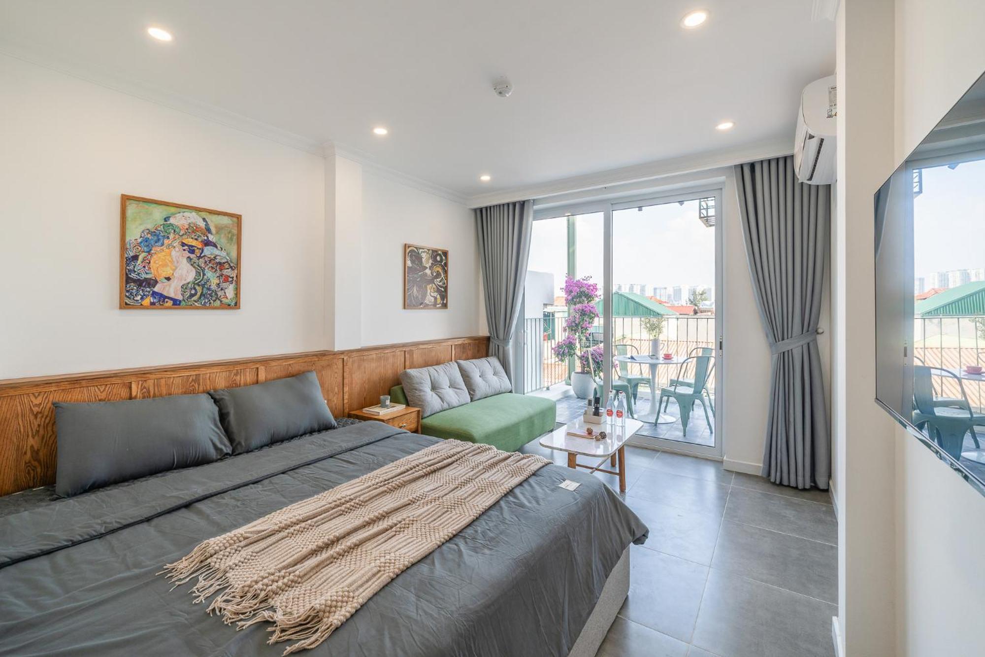 Luxurious Lakeside Residences-city Central-free Airport Pickupdropoff *