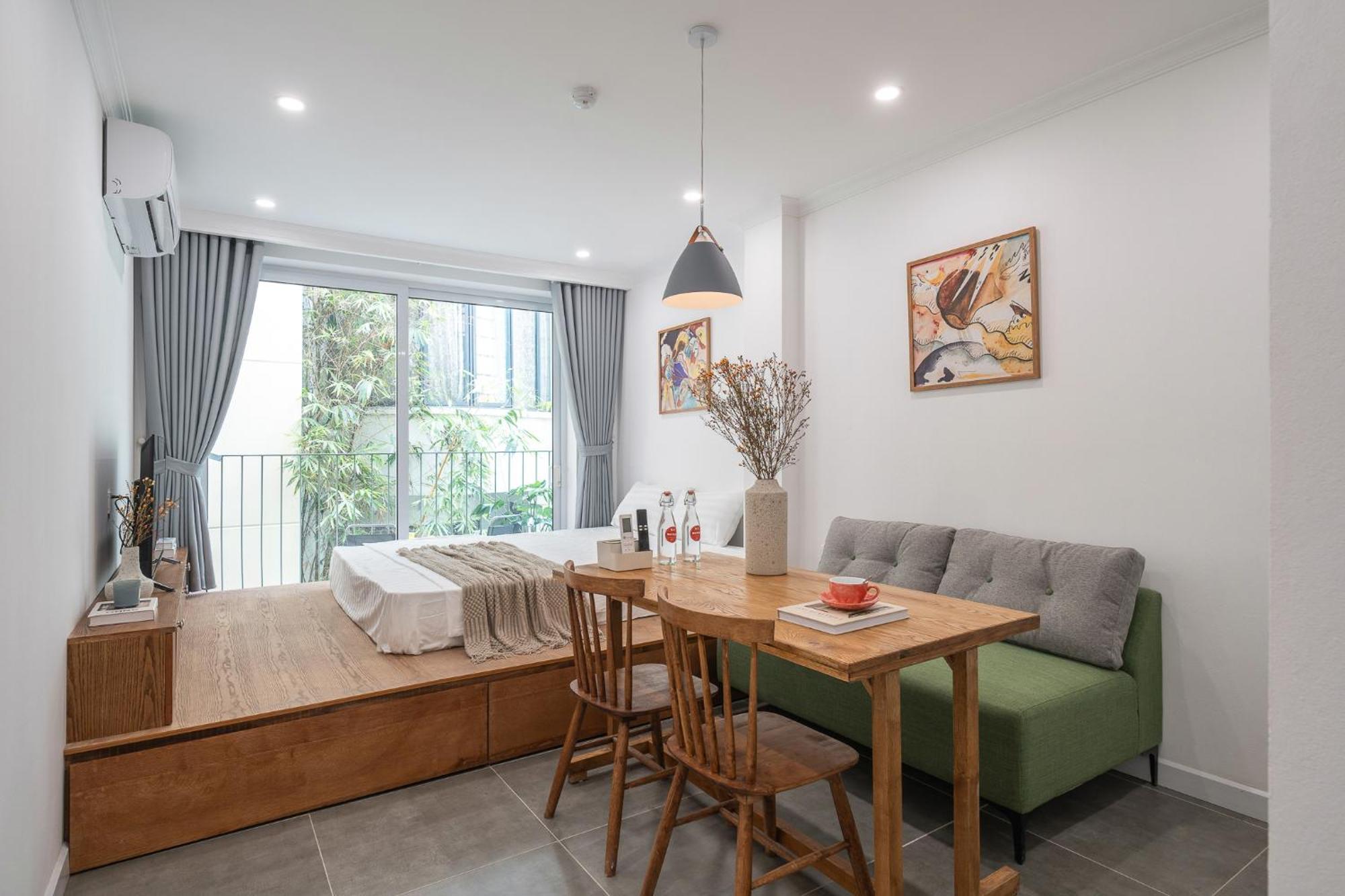 Căn hộ Luxurious Lakeside Residences-city Central-free Airport Pickupdropoff *