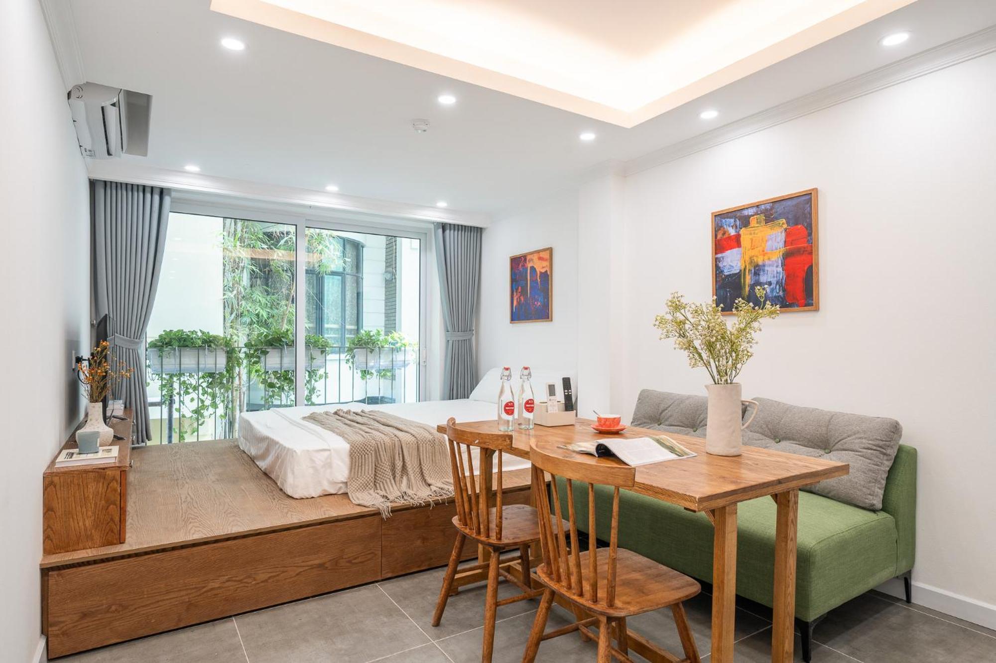 Căn hộ Luxurious Lakeside Residences-city Central-free Airport Pickupdropoff *