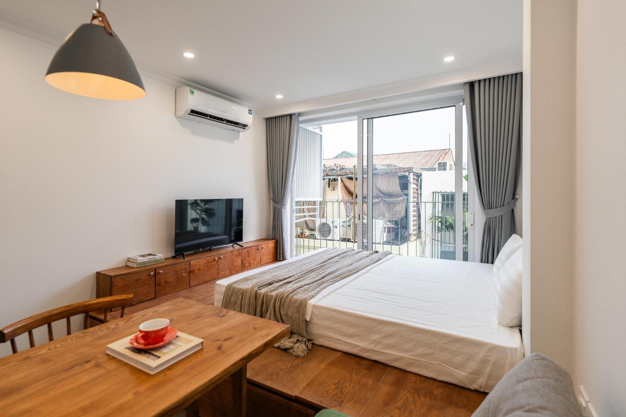 Luxurious Lakeside Residences-city Central-free Airport Pickupdropoff * Hanoi
